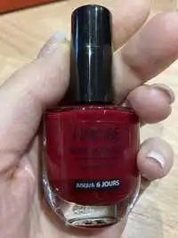 NOCIBÉ - 290 The red coat - Vernis à ongles