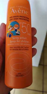 EAU THERMALE AVÈNE - Spray enfant spf 50+ très haute protection