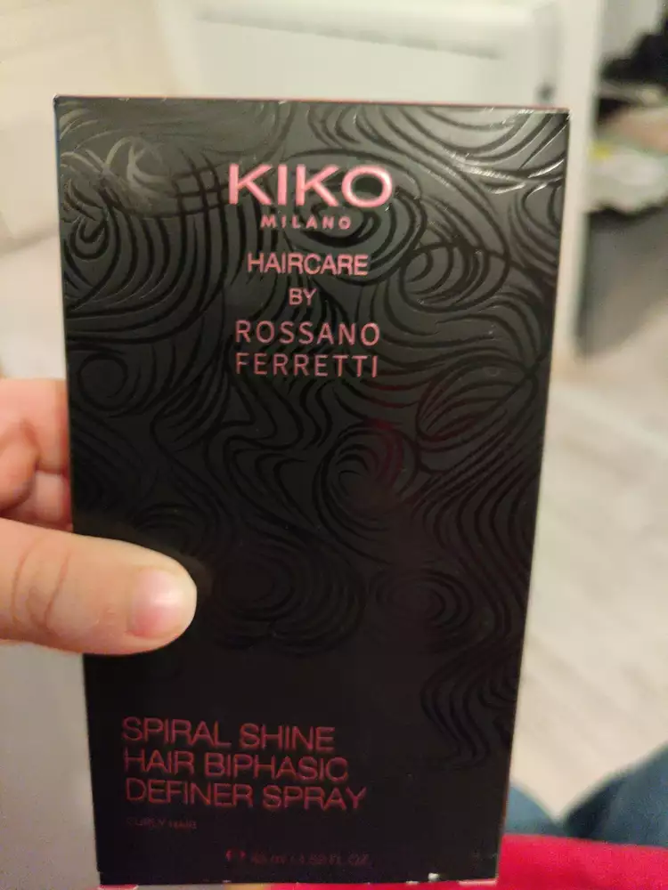 KIKO - Spiral shine hair biphasic definer spray
