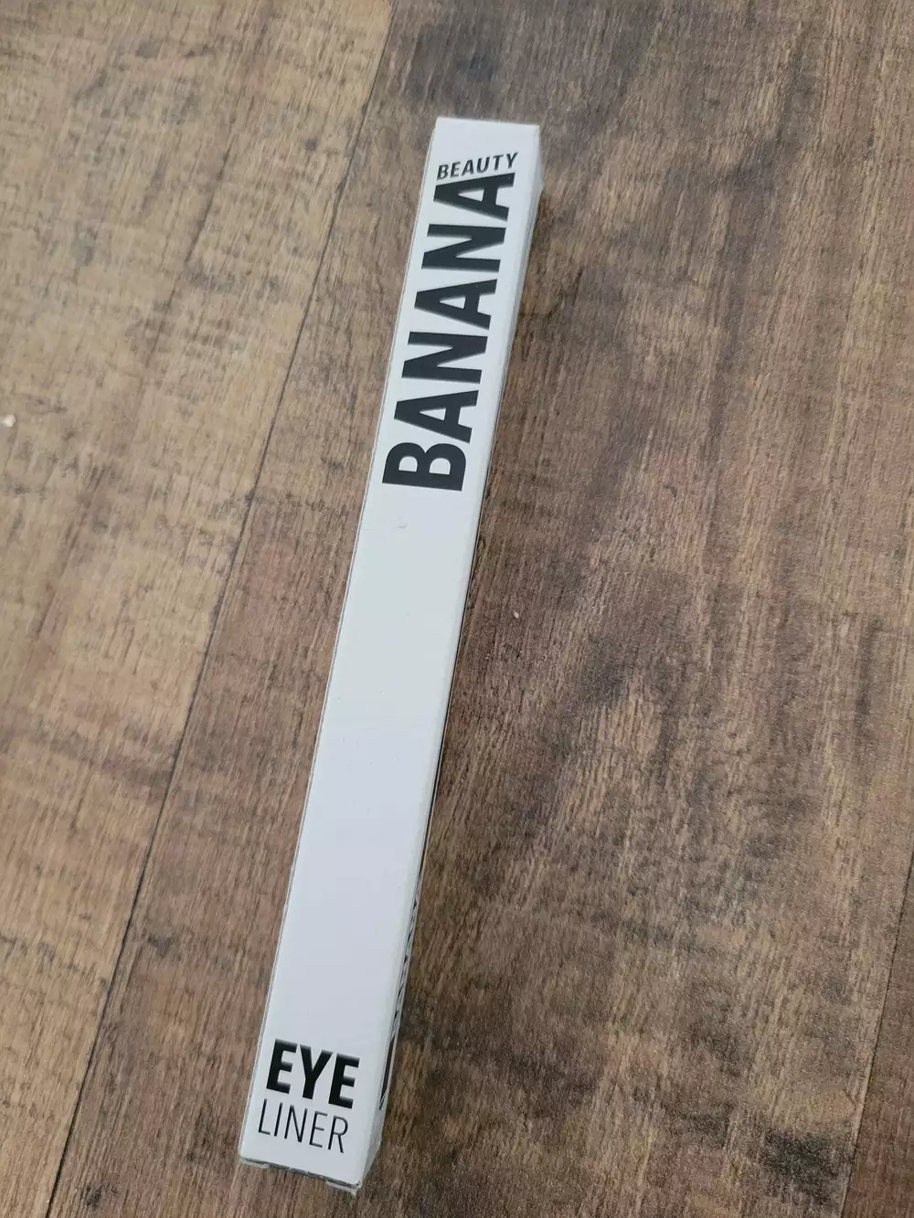 BANANA BEAUTY - Eye liner