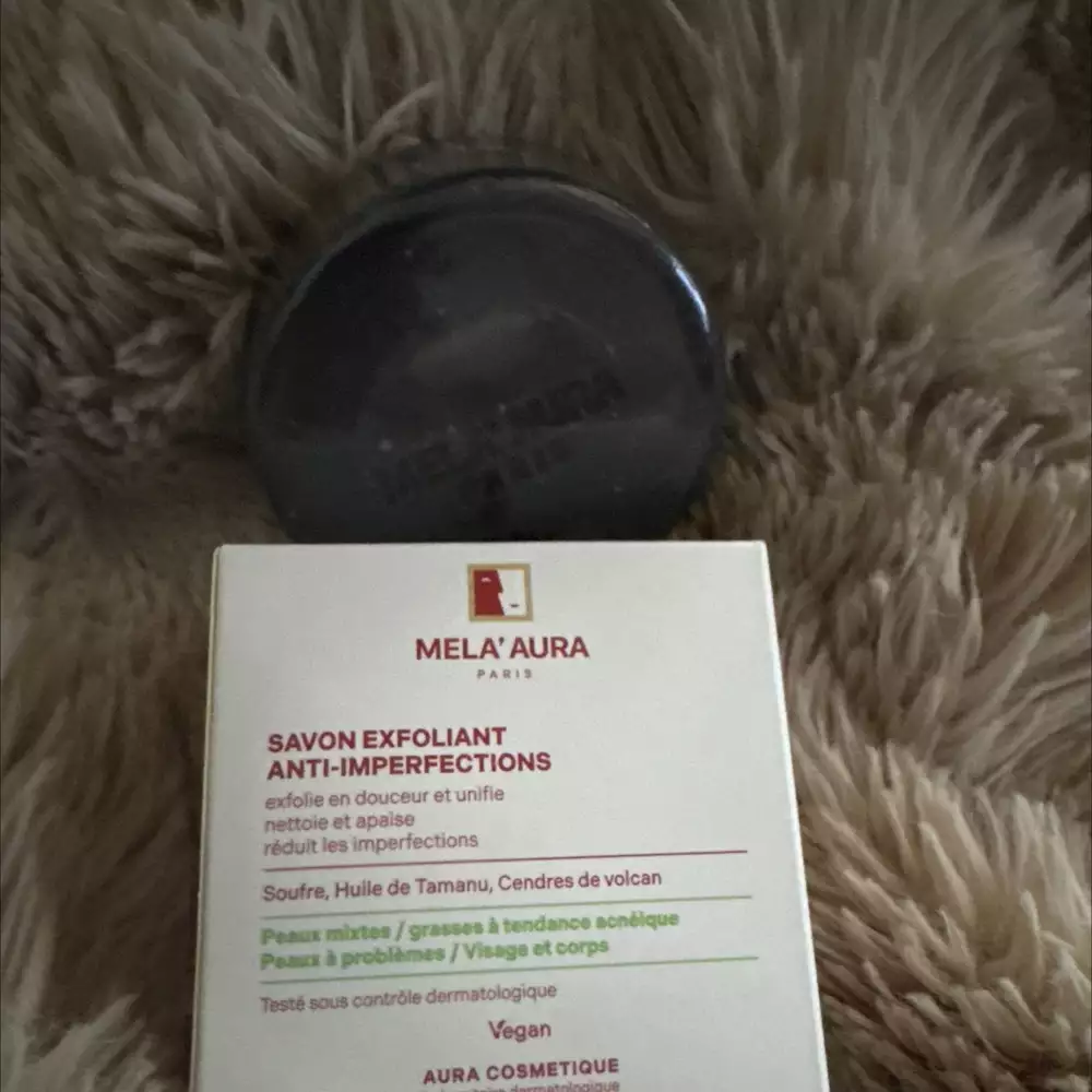 MELA ´AURA - Savon exfoliant anti-imperfections