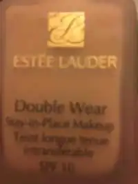 ESTEE LAUDER - Double Wear SPF 10 - Teint longue tenue intransférable