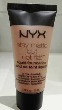 NYX - Stay matte but not flat - Fond de teint liquide