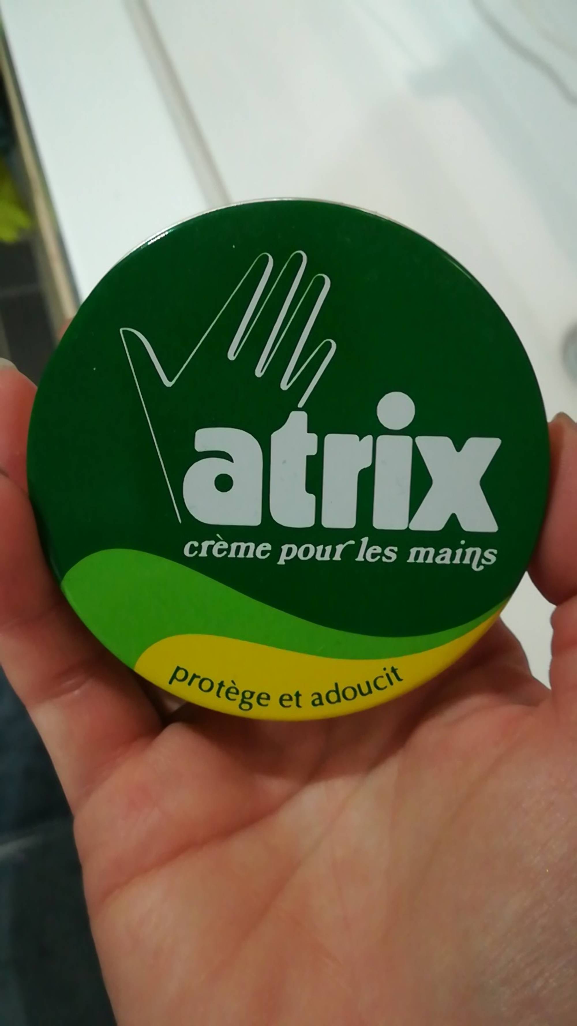 ATRIX - Protège et adoucit - Crème pour les mains