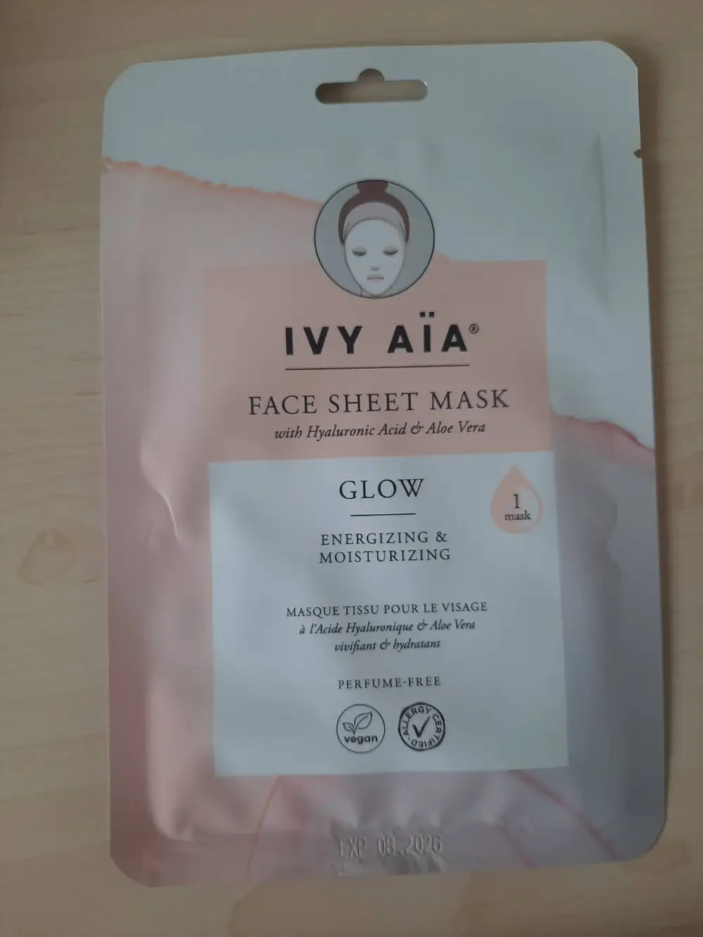 IVY AÏA - Glow - Masque tissu pour le visage