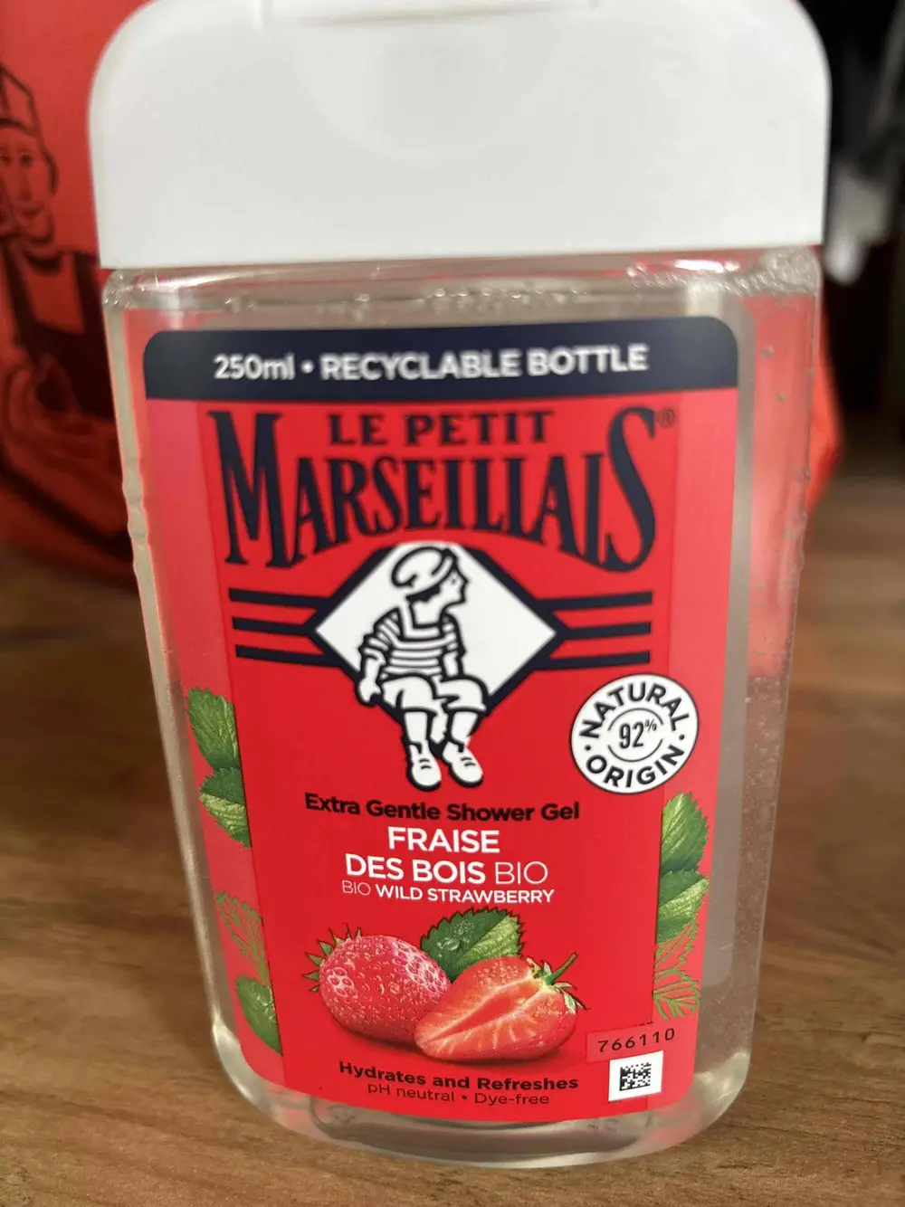 LE PETIT MARSEILLAIS - Fraise des bois bio - Extra gentle shower gel