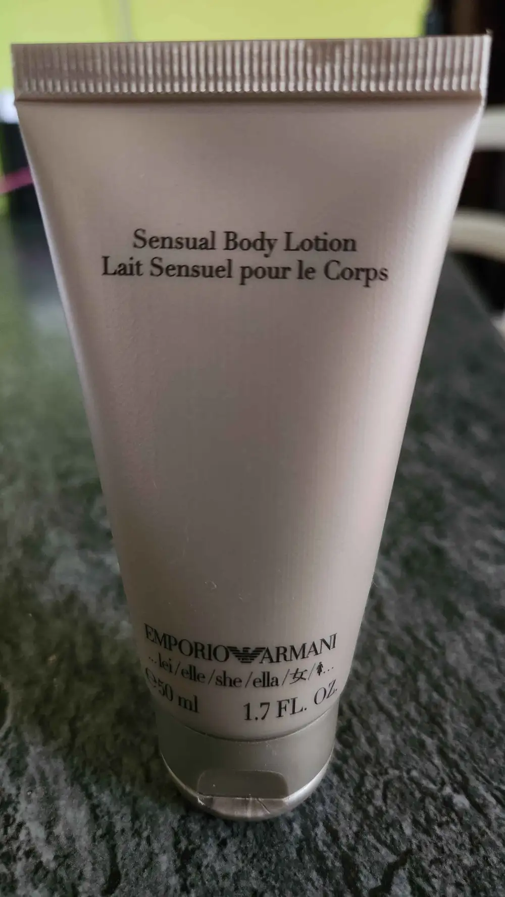 EMPORIO ARMANI - Lait sensuel pour le corps 