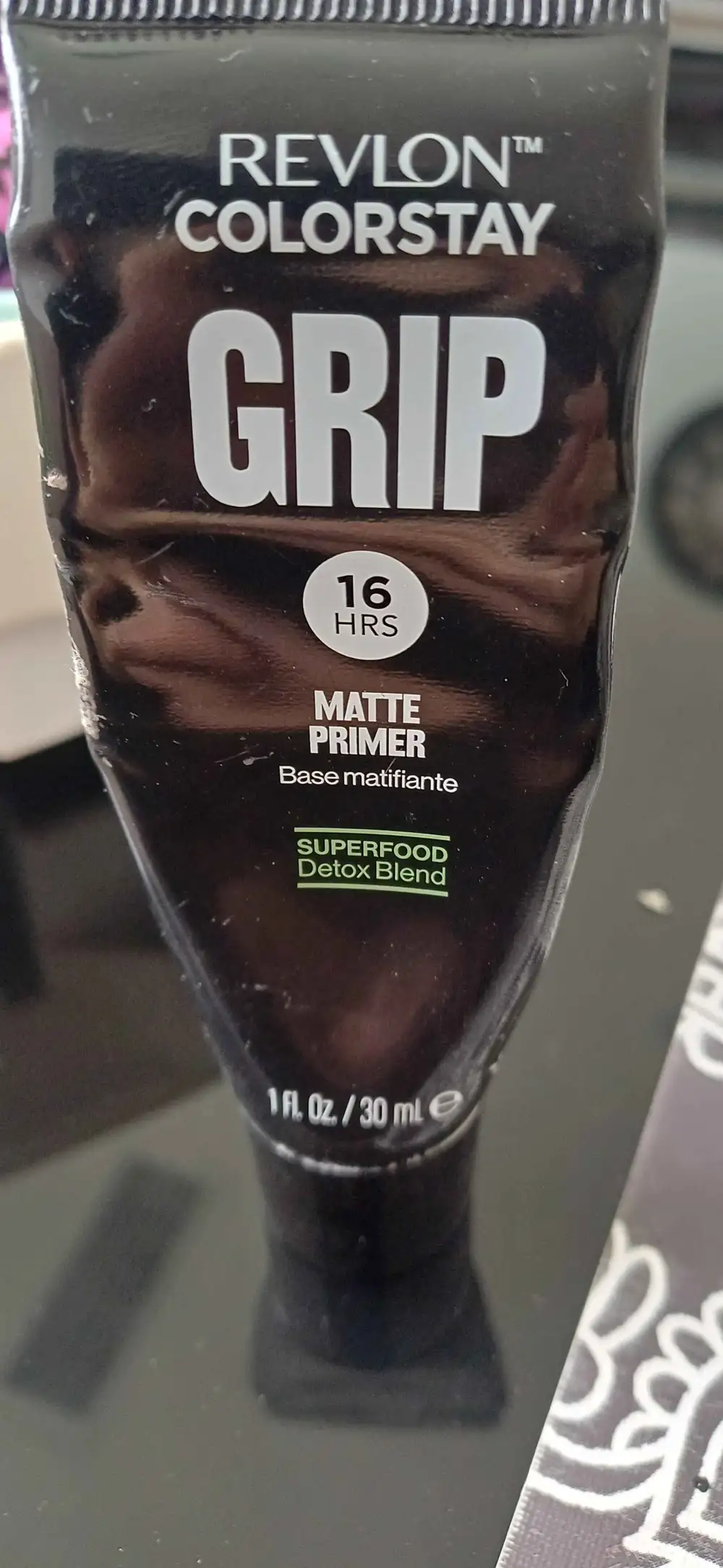 REVLON - Colorstay grip - Base matifiante 
