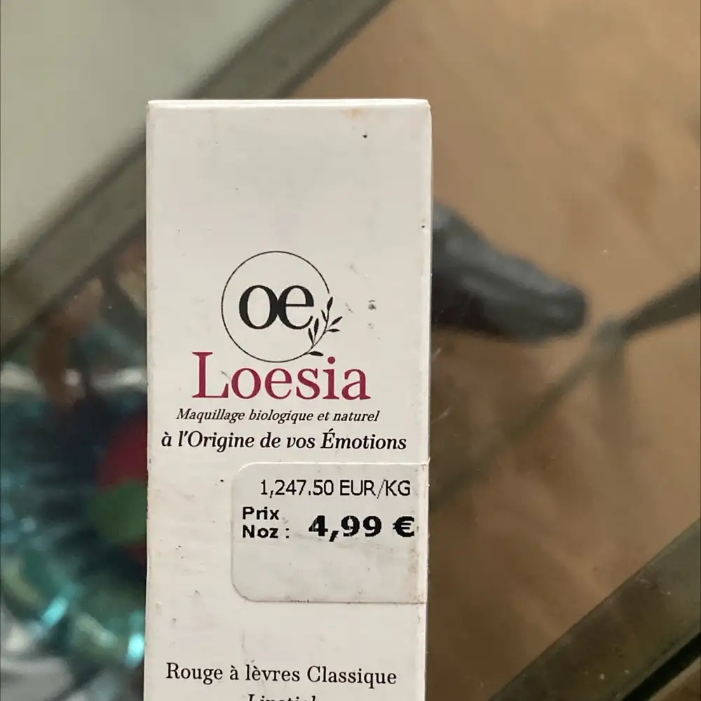 LOESIA - Rouge à lèvres classique