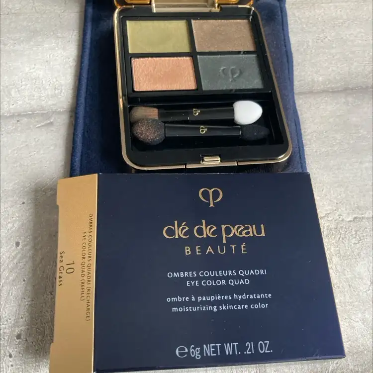 CLÉ DE PEAU - Ombres couleurs quadri - Ombre à paupières