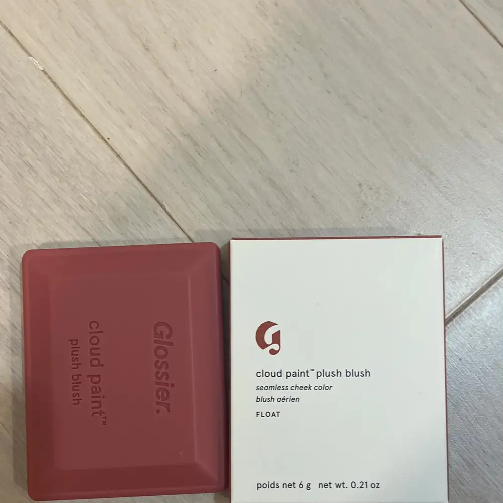 GLOSSIER - Cloud paint - Plush blush 