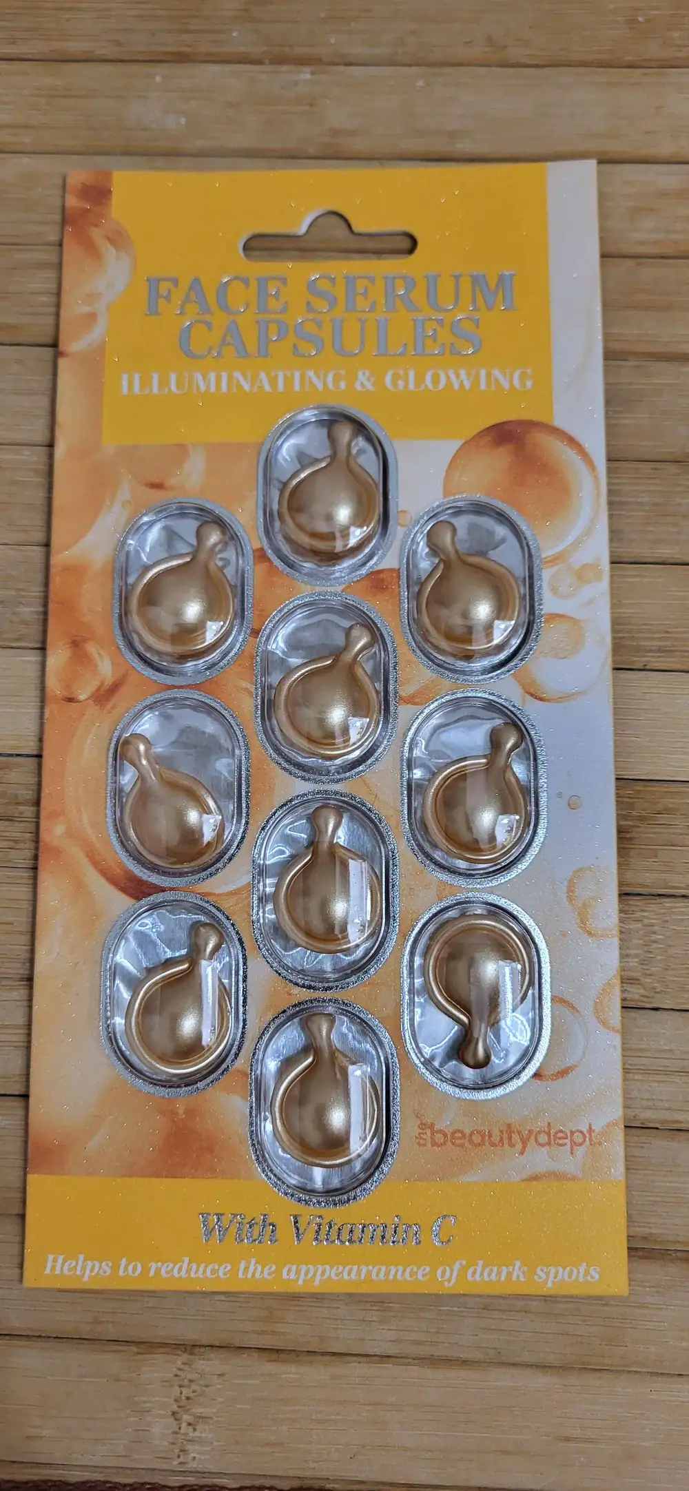 THE BEAUTY DEPT - Face serum capsules with vitamin C