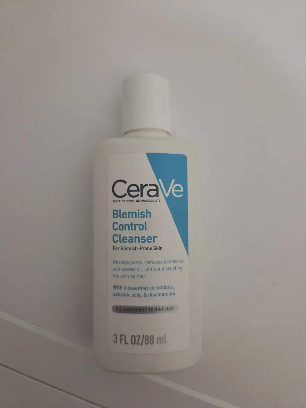 CERAVÉ - Blemish control cleanser