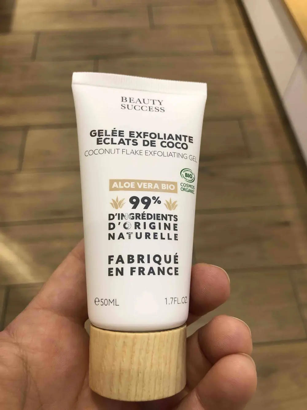 BEAUTY SUCCESS - Gelée exfoliante éclats de coco