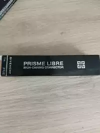 GIVENCHY - Prisme Libre - Skin caring corrector