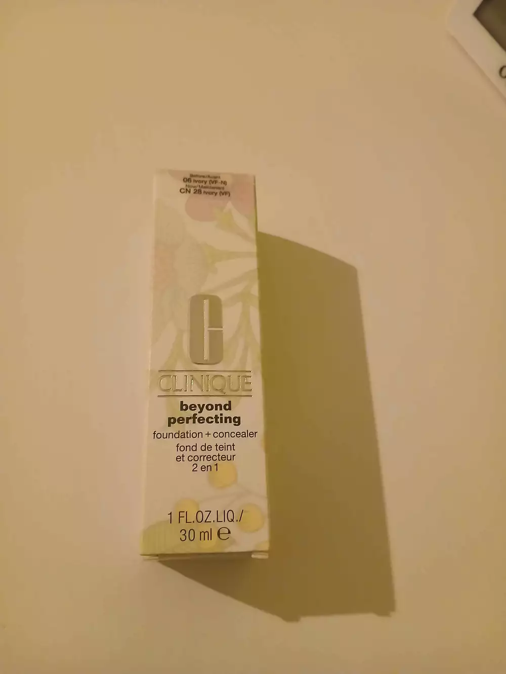 CLINIQUE - Fond de teint et correcteur 2 en 1