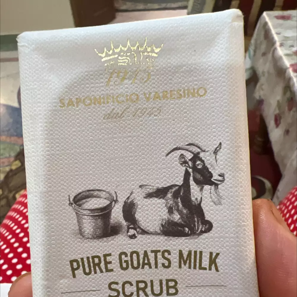 SAPONIFICIO VARESINO 1945 - Pure goats milk scrub