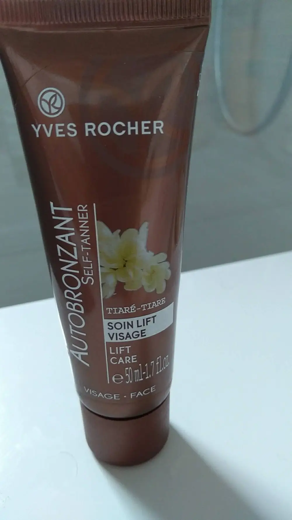 YVES ROCHER - Autobronzant - Soin lift visage tiaré-tiare