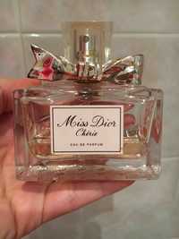 Parfum 076  Chérie Miss  Dior eau de parfum pas cher pour femme de la  famille olfactive chypré  PARFUMS NOX