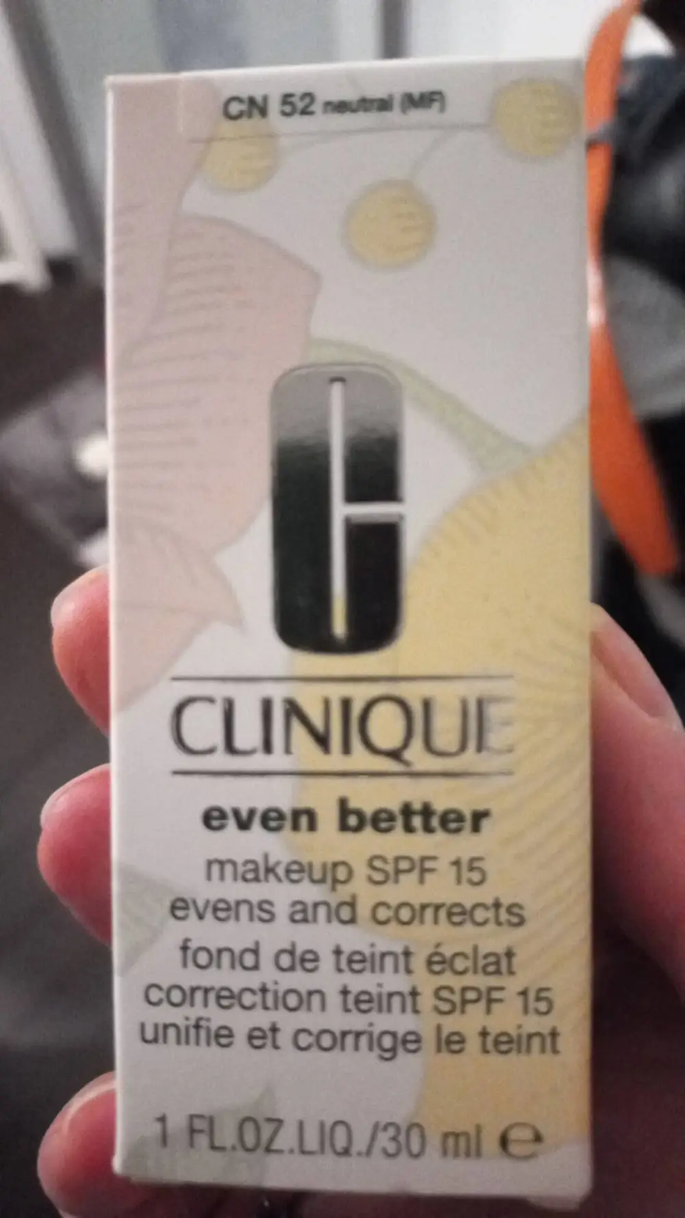 CLINIQUE - Fond de teint éclat spf 15