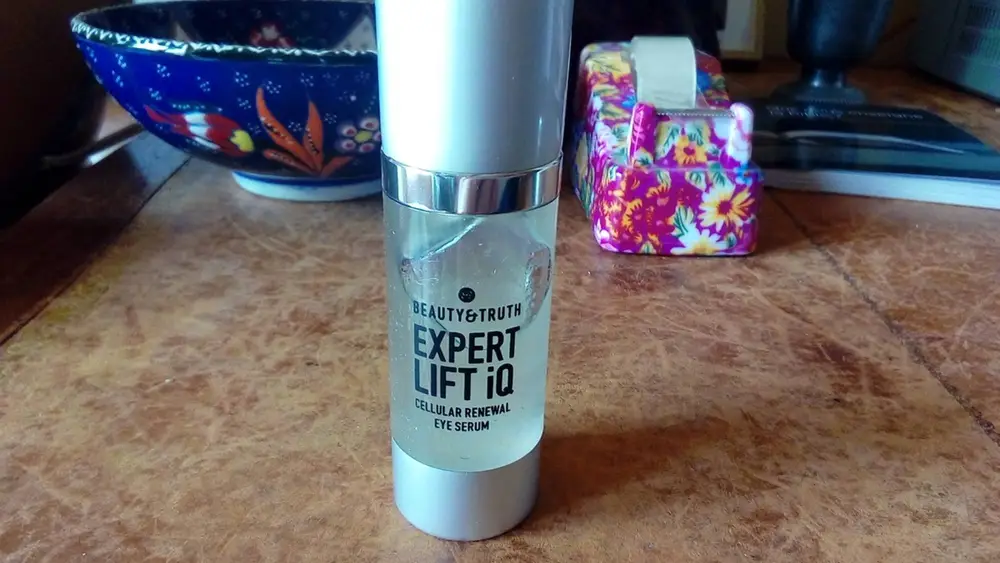 BEAUTY & TRUTH - Expert Lift iQ - Cellular renewal eye serum