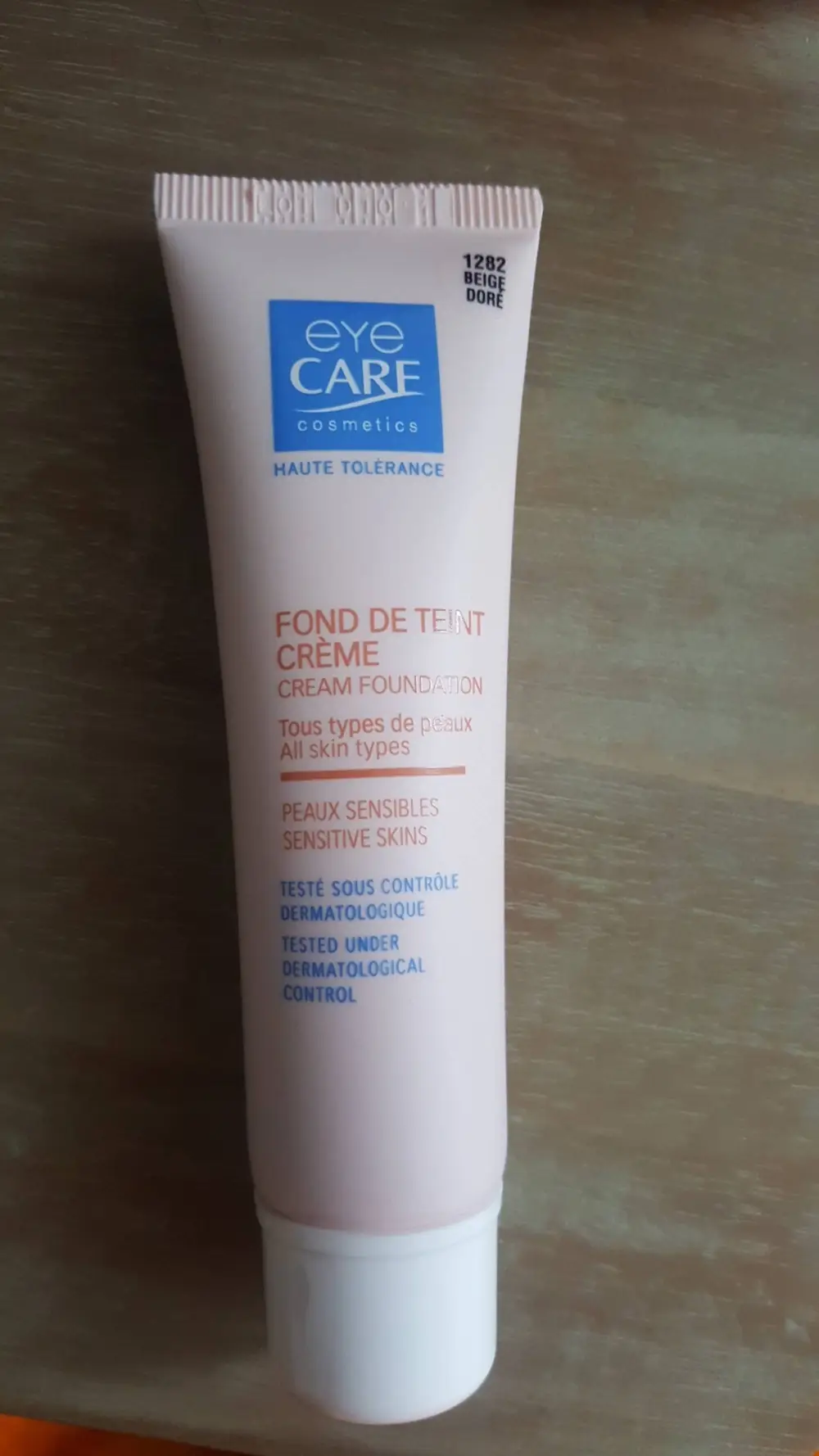 EYE CARE - Haute tolérance - Fond de teint crème 1282 beige doré