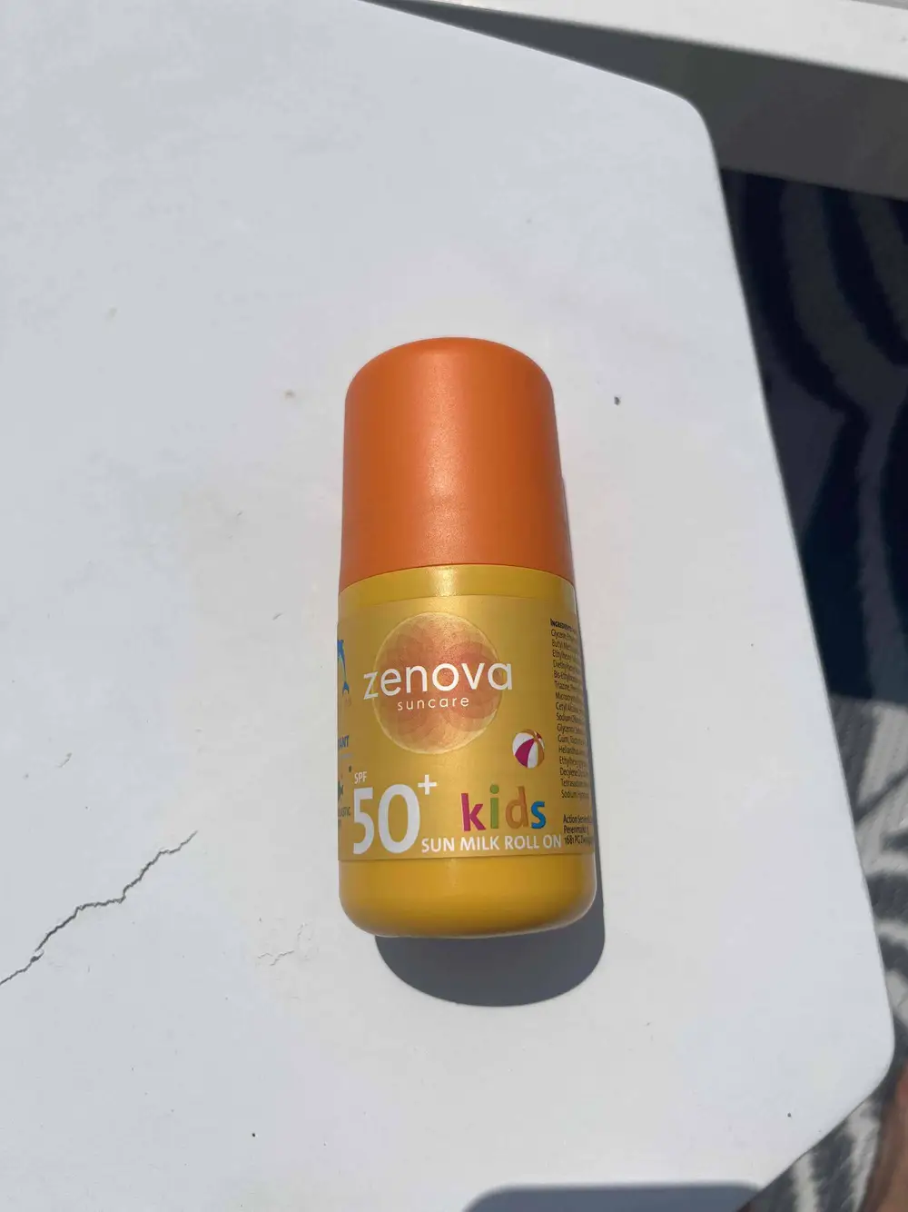 ZENOVA - Kids sun milk roll on SPF 50+