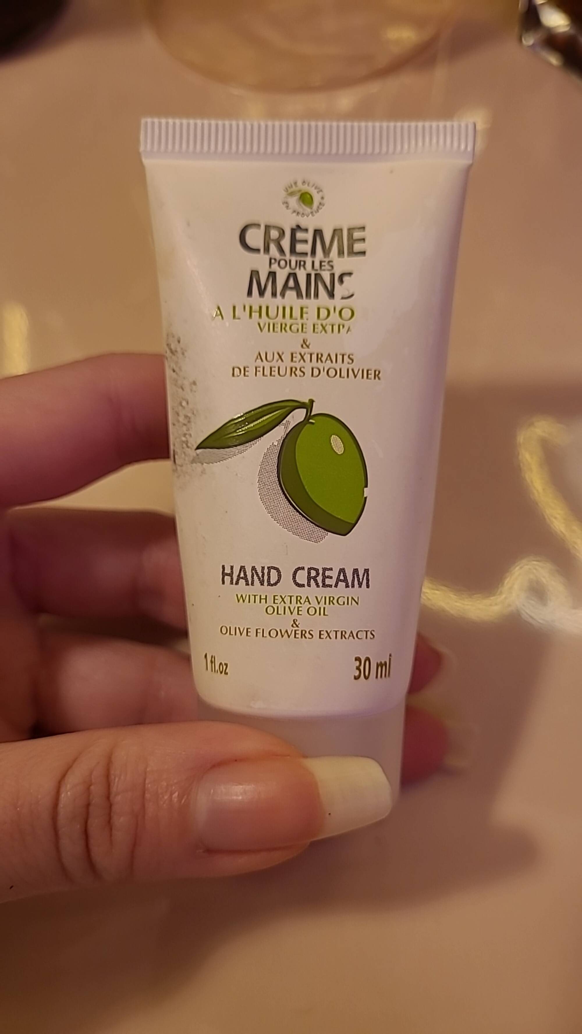 UNE OLIVE EN PROVENCE - Crème pour les mains à l'huile d'olive vierge