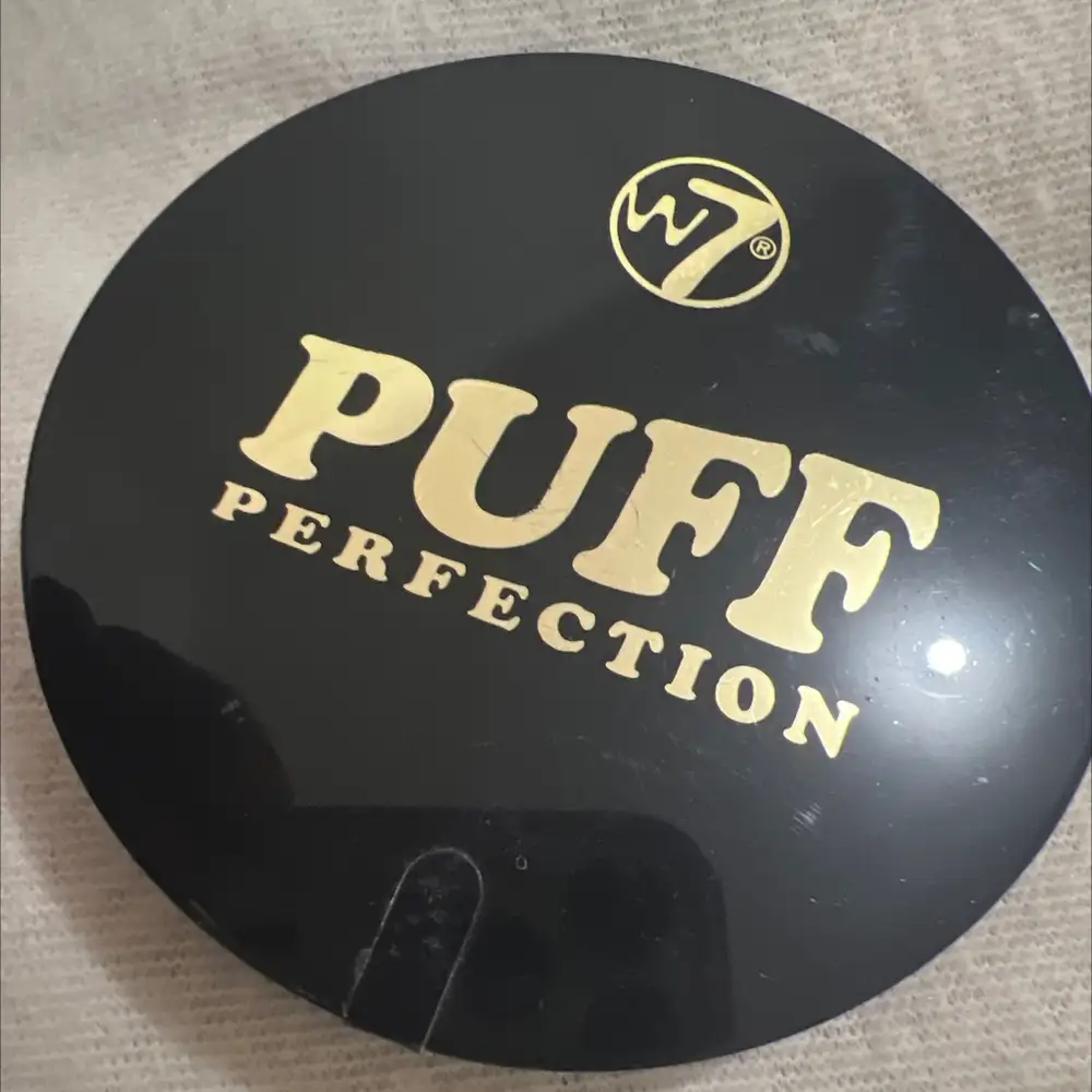 W7 - Puff perfection - All in one cream powder compact