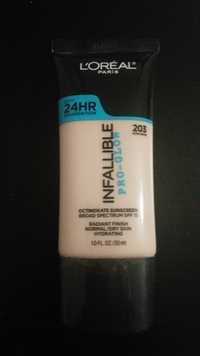 L'ORÉAL PARIS - Infallible pro-glow - 24Hr Foundation 203 nude beige