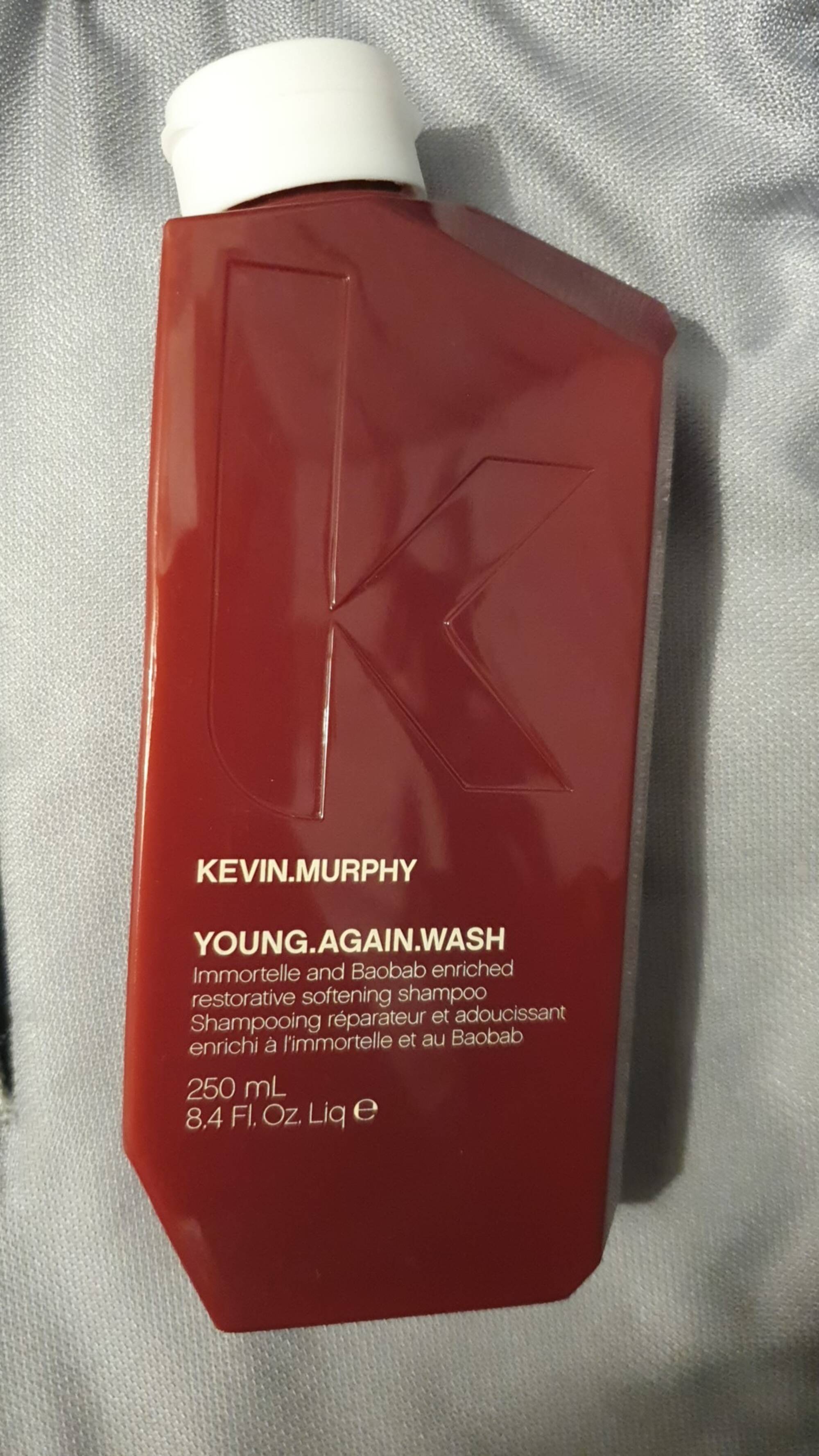 KEVIN MURPHY - Young.again.wash - Shampooing réparateur et adoucissant