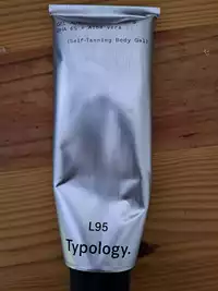 TYPOLOGY - Gel autobronzant corps 