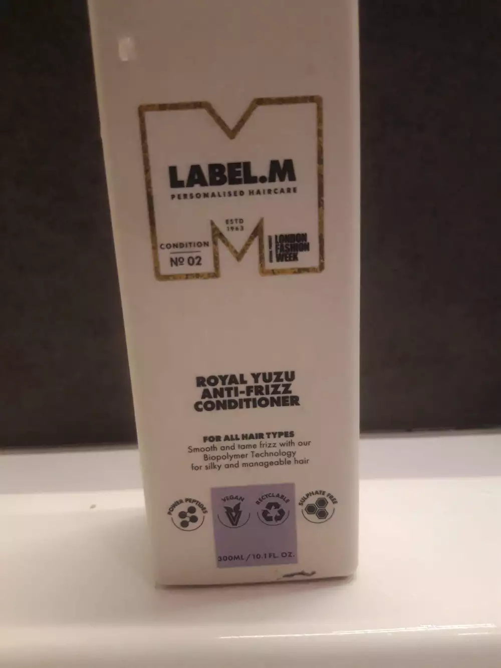 LABEL.M - Royal yuzu Anti-frizz conditioner