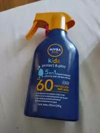 NIVEA SUN - Kids Protect & play 5en1 FPS 60