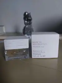 ELIZABETH ARDEN - White tea skin solutions - Gel éclat contour des yeux