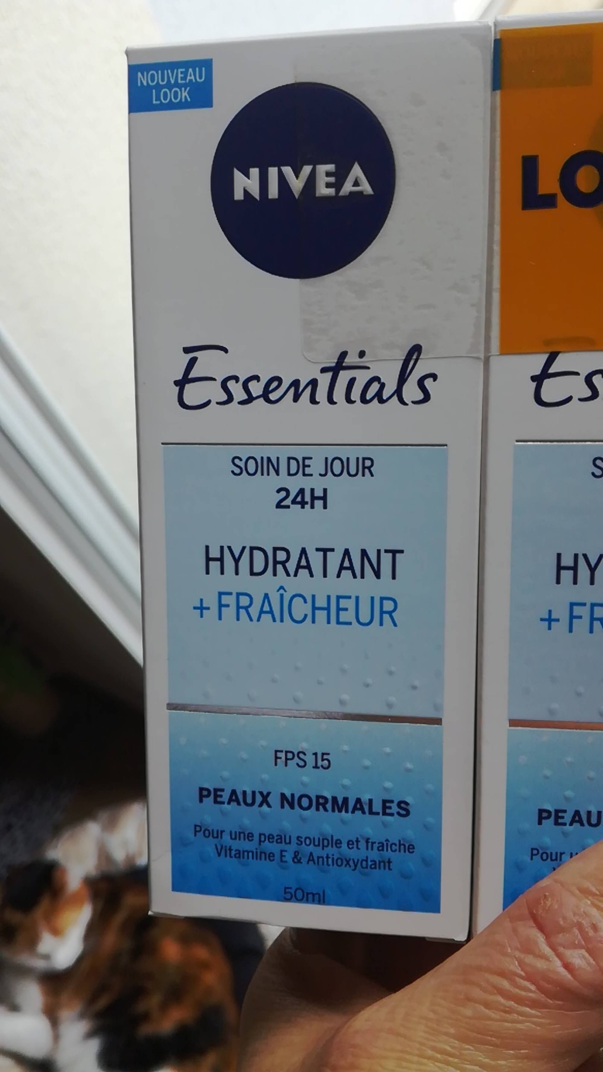 NIVEA - Essentials - Soin de jour hydratant + fraîcheur 24h fps 15