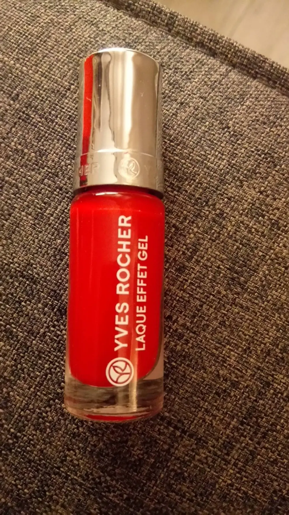 YVES ROCHER - Laque effet gel 45 rouge impérial