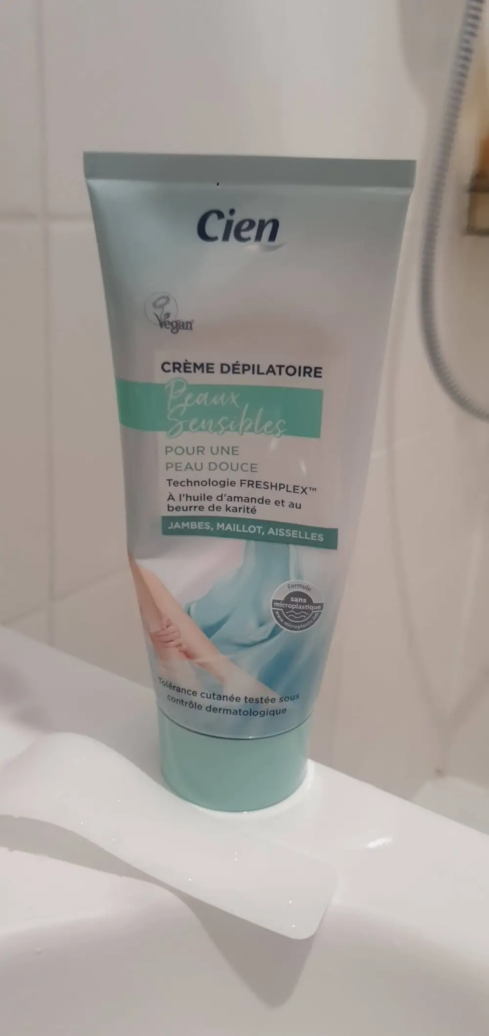 CIEN - Peaux sensibles - Crème dépilatoire pour une peau douce