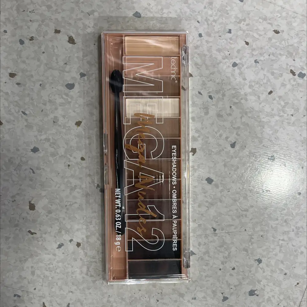 TECHNIC - Mega nudes 12 - Ombres à paupières