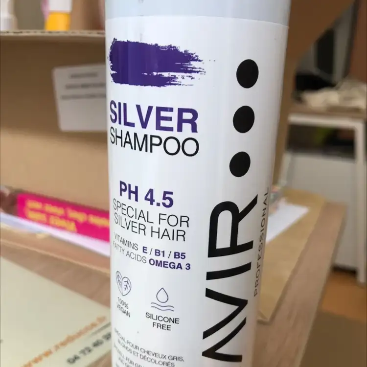 NAVIR - Silver shampoo