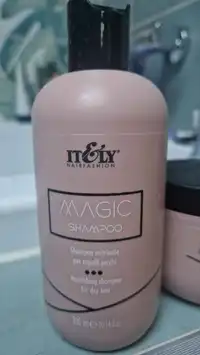 ITALY HAÏR FASHION - Magic shampoo