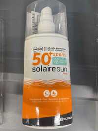 DÉCATHLON - Sport - Solaire sun spray SPF 50