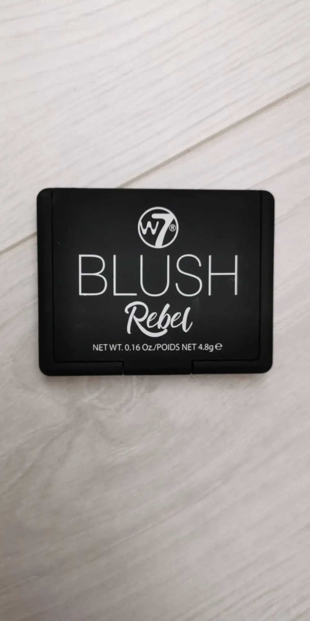 W7 - Blush rebel