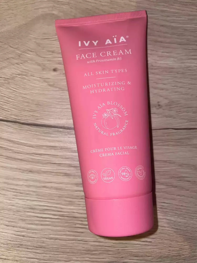 IVY AÏA - Crème pour le visage