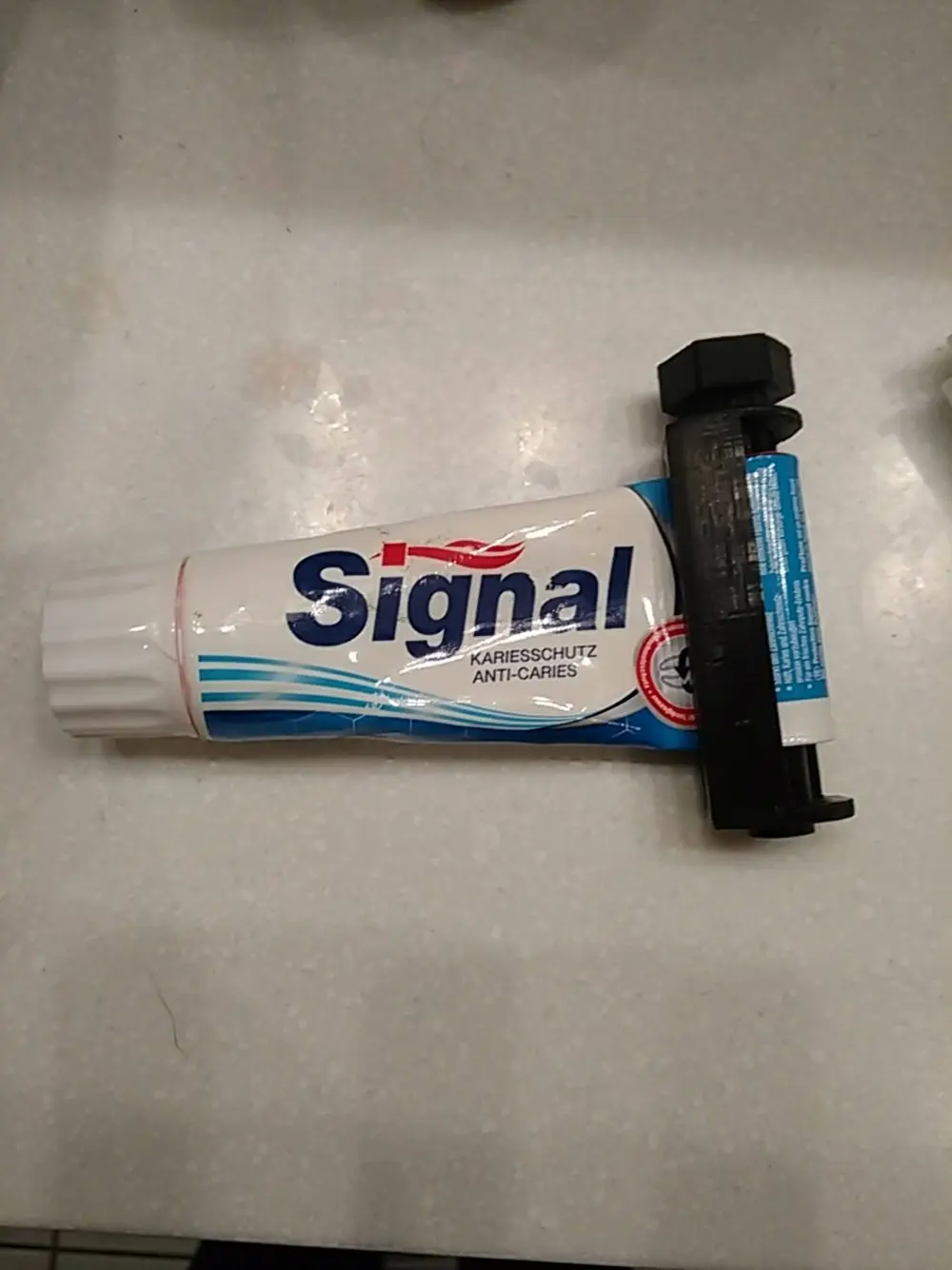 SIGNAL - Dentifrice anti-caries