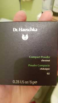 DR. HAUSCHKA - Poudre compacte châtaigne 02