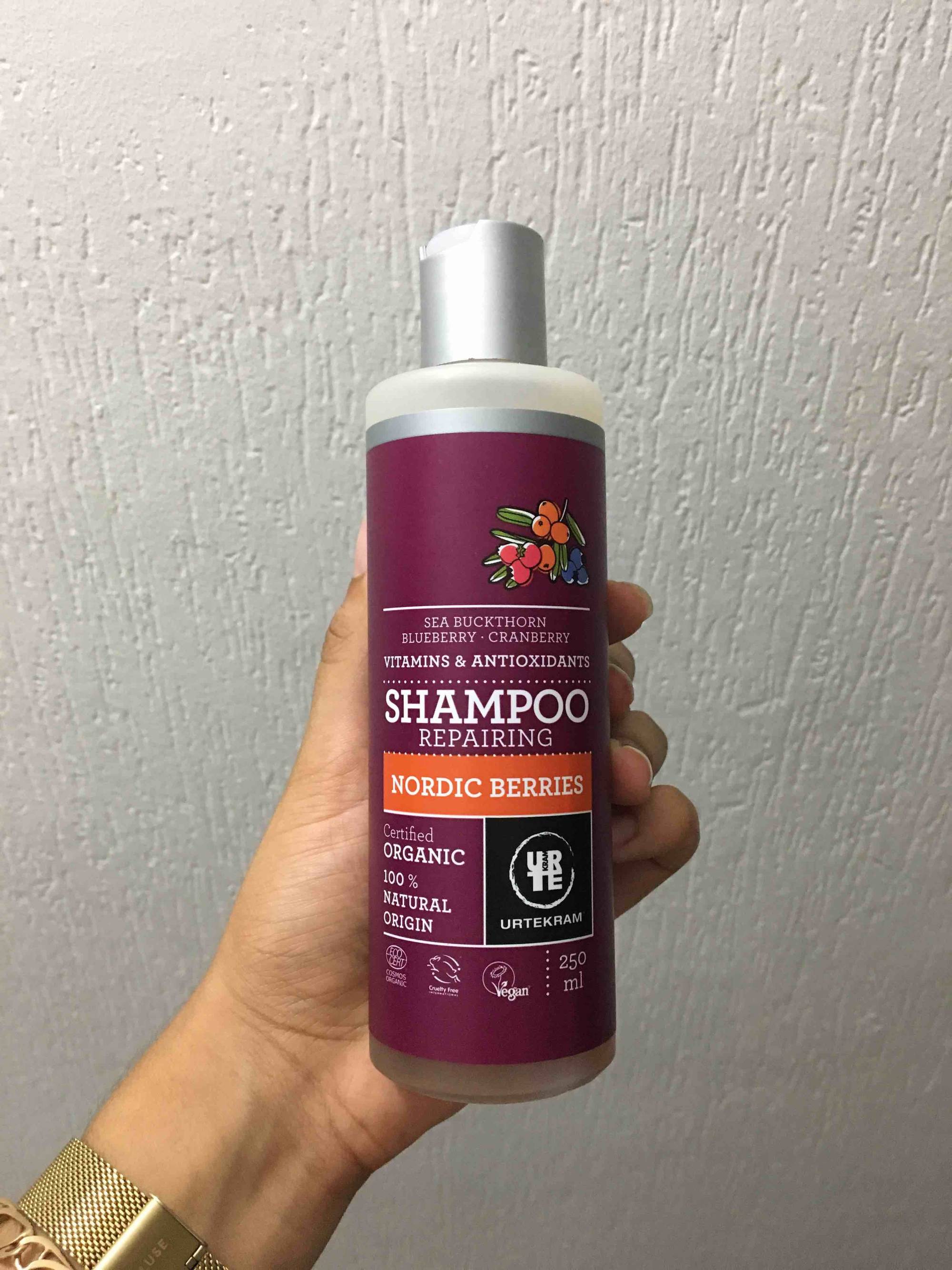 URTEKRAM - Nordic Berries - Shampoo