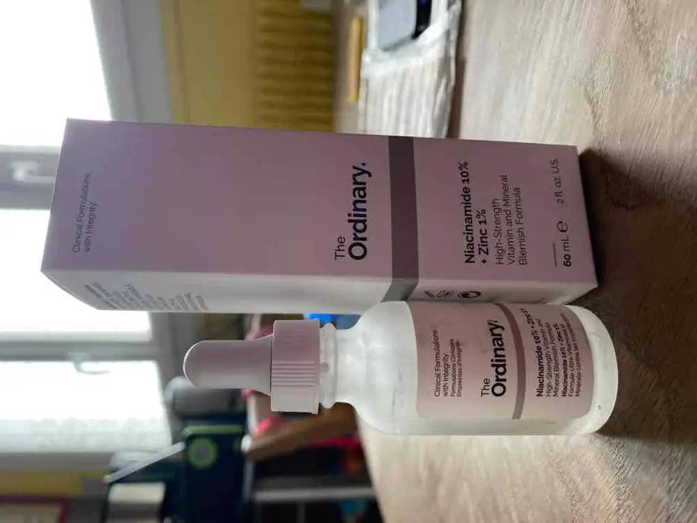 THE ORDINARY - Niacinamide 10% + Zinc 1% - Blemish formula