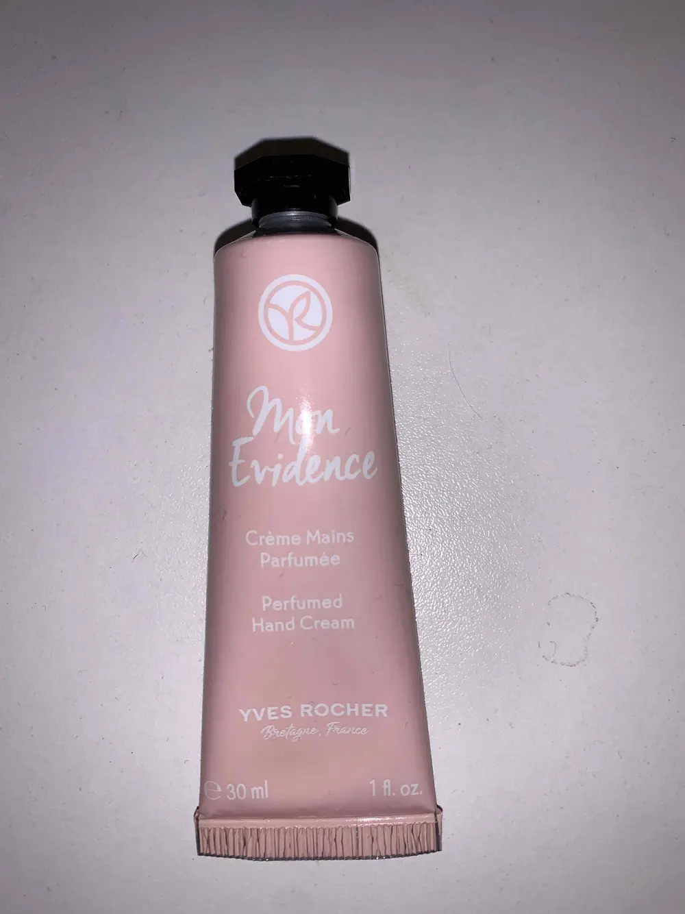 YVES ROCHER - Mon évidence - Crème mains parfumée