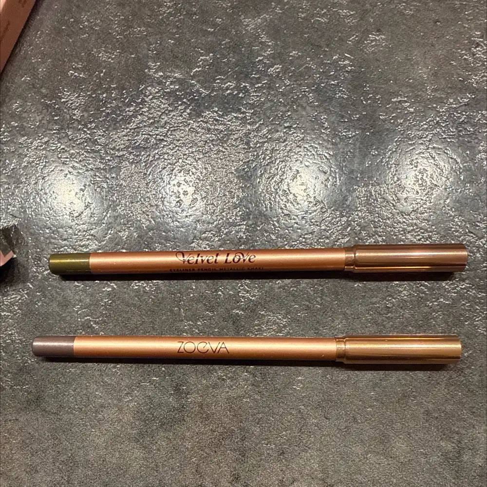 ZOEVA - Velvet love - Eyeliner pencil metallic khaki